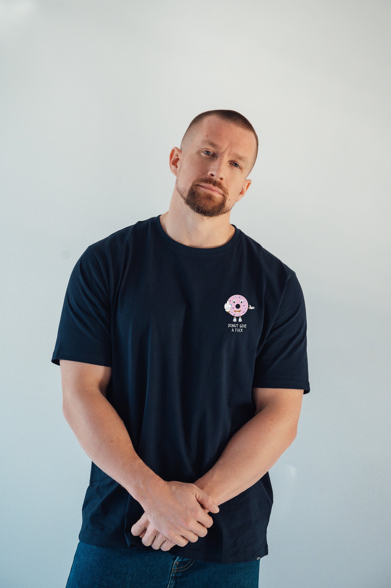 Donut_give_a_fuck_navy_Scoell_tshirt